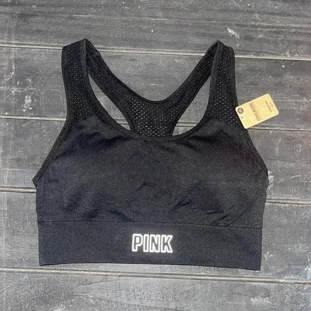 Victorias Secret 𝅺Pink Racerback Seamless Sportsbra NWT
